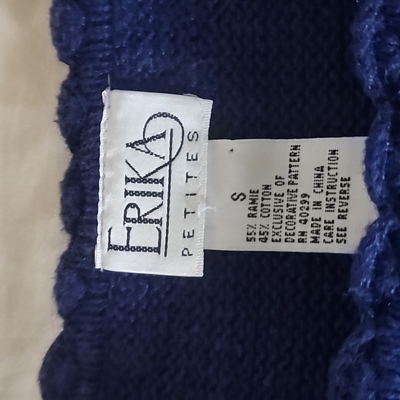 Sweater - Picture 3 of 3